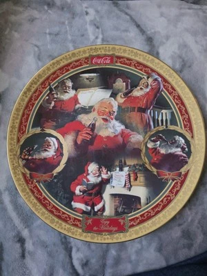 Collectible Coca-Cola Holiday Christmas Treasures Masterpiece Plate 12 In - Image 1 of 3
