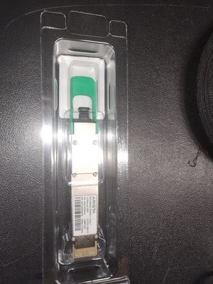 ARISTA FB-400G-XDR4-3 1310nm 4x QDD XVR-10369-41 2km MPO Module - Image 1 of 4