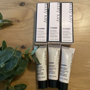 LOT OF 3 🌸Mary Kay Timewise Luminous Wear Bronze 7 Liquid Foundation 1oz - Picture 1 of 3