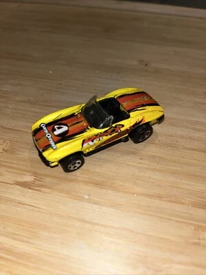 USED Hot Wheels 65 Corvette Toy Sports Car Red Flames Chevrolet 1999 Mattel #106 - Image 1 of 4