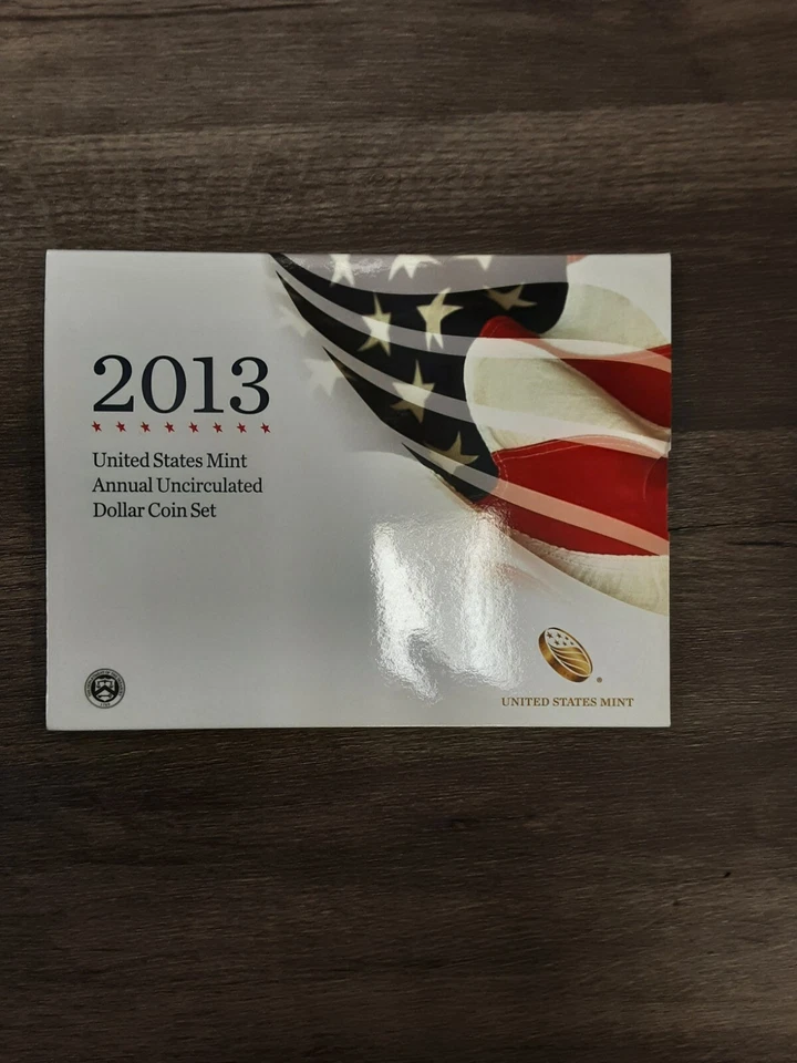 2013 US Mint Annual Uncirculated Dollar Coin Set w Silver American Eagle #49011W - Image 1 of 4
