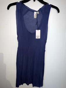 RD Style Blue Tank V neck Blouse Size Medium New! - Picture 1 of 3