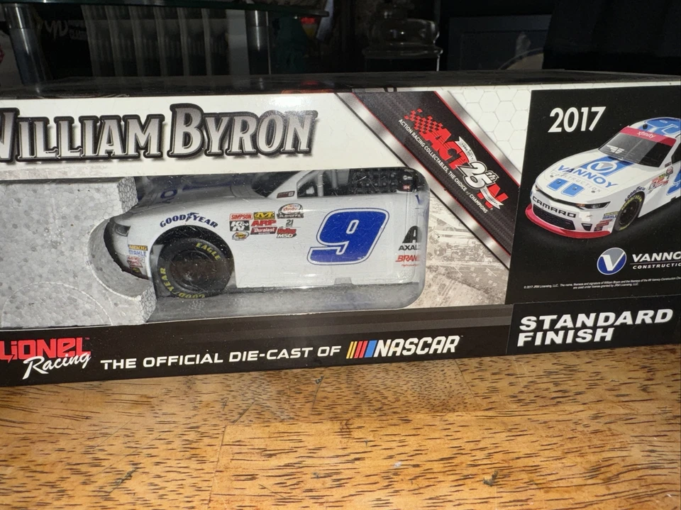 1/24 Action 2017 Camaro #9 Vannoy Construction Signed by William Byron
