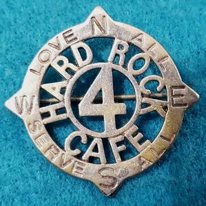 STAFF SERVICE AWARD SILVER 4 YEARS COMPASS NO BACKSTAMP MARK Hard Rock Cafe PIN - Picture 1 of 2