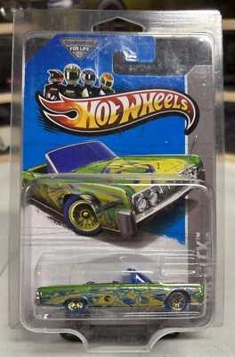 2013 Hot Wheels Treasure Hunt #36 HW City '64 LINCOLN CONTINENTAL CONVERTIBLE - Image 1 of 4