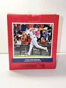Bobblehead misterioso Howie Kendrick 2025 de los Nacionales Washington Bobble 5/24 SGA - Imagen 1 de 11