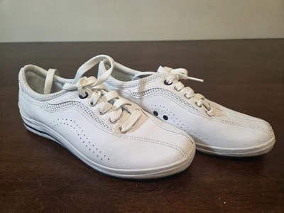Classic Keds Champion Oxford Leather Sneakers - White - US Women's 7.5 - Image 1 of 4