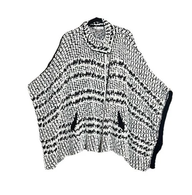 Poncho Solitaire by Ravi Khosla Talla XL Negro Blanco Para Mujer Tejido Chal Capa Foto 1 de 4