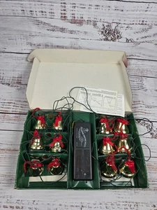 VINTAGE CAROLING CHRISTMAS BELLS MUSICAL LIGHT SET - PLAYS 25 CAROLS - Picture 1 of 12