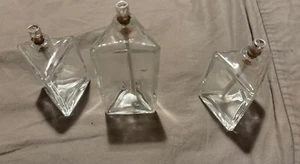 3 Triangular refillable oil lamps and wicks in glass tubes - Picture 1 of 4