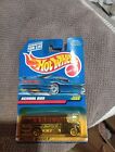 "L00K" 1999 HOT WHEELS “ SCHOOL BUS “ #1055 MOC Black Graphics 5 Hole Wheels