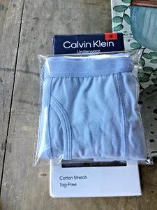 NWT Boys Calvin Klein Boys single Boxer Shorts age 8-10 Medium split pack - Picture 1 of 3