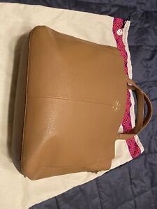 Tory Burch Ivy Side Zip Expandable Tote Soft Pebbeled Leather Bark (Saddle Tan).