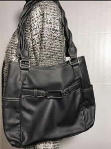 Schwarze Umhängetasche Handtasche Handtasche mit geflochtenen Riemen Emma James Stil gebraucht, in einwandfreiem Zustand - Bild 1 von 6