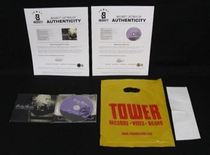 DOLLY PARTON Signed TWO Autographs "Little Sparrow" + 2 Beckett COA & Tower Bag! - Picture 1 of 11