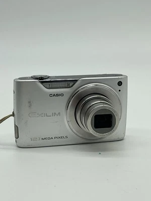 CASIO EXILIM EX-Z450 Digitalkamera 12,1MP 4x Zoom Silber Getestet - Bild 1 von 4