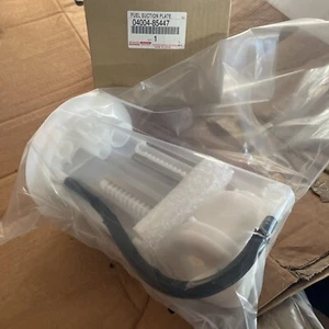 Genuine🔺️ Lexus Fuel Suction Plate Kit 04004-85447 Genuine for Ct200h - Picture 1 of 5