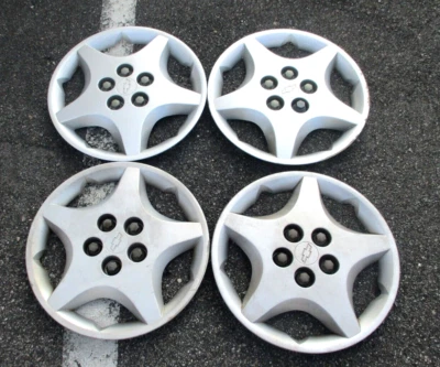 14" 2000 01 02 03 04 05 Chevrolet Cavalier 5 spoke Hubcaps Wheel Covers 9594639 Foto 1 de 3