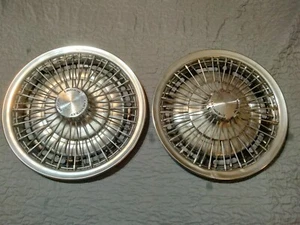 1971-1976 Chevrolet Camaro Chevelle Nova 14" Wire Hubcaps GM 3998506 - Picture 1 of 7