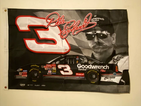 Nascar Dale Earnhardt 3 Vintage Flag Banner 2000 28.5” X 43.5” Cover