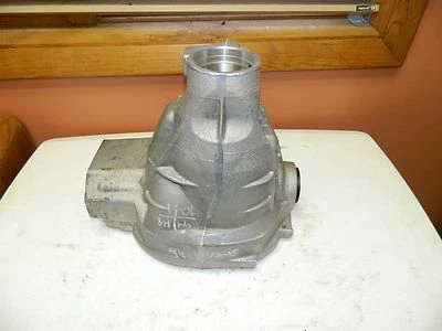 全新原始设备制造商 1997 - 2004 福特 Expedition F150 F250 前 4x4 差速外壳 — 第 1/4 张图片