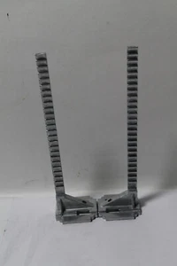Original Bügel für Sockelleiste 2Stk. Geschirrsp. Miele Nr. 0626374/0626375 GUT - Bild 1 von 4