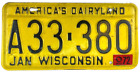 1972 Vintage License Plate Wisconsin Auto Decor Man Cave Garage Wall Collector