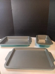 Juego de 3 piezas para hornear The Pioneer Woman verde azulado moteado - Imagen 1 de 16