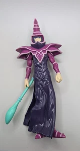 1996 Kazuki Takahashi Dark Magician Action Figure Yu-Gi-Oh Push Button W/ Staff - Picture 1 of 2