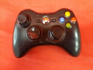 Controlador inalámbrico OEM Microsoft Gamepad negro para Xbox 360 9723 - Imagen 1 de 3