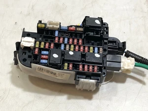 NISSAN MICRA K14 2018 0.9 IG-T PETROL FUSE BOX RELAY BOARD FUSEBOX /2016-23 - Picture 1 of 6