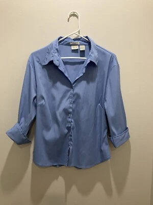 Camisa elástica azul con botones talla grande Falls Creek para damas manga con lengüeta enrollable Foto 1 de 4
