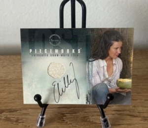 LOST SEASON 1 (2005) - PWA-1 EVANGELINE LILLY (KATE AUSTEN) AUTOGRAPH PIECEWORKS - Picture 1 of 4