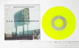 REM Strange Currencies, Neon Green Vinyl + Badge UK 7" vinyl, Rare, never played - Picture 1 of 2