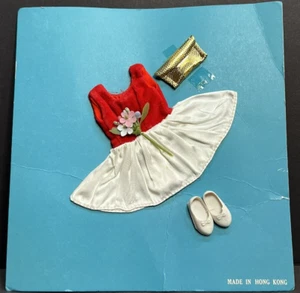 Vintage Modepuppe - Penny Bright oder Ginny - rot-weiß Partykleid - Bild 1 von 7