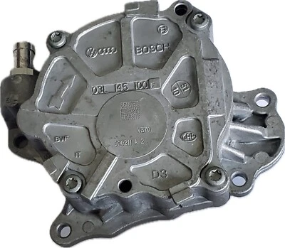 Насос вакуумный BOSCH 2009-2014 Volkswagen/Audi O3L 145 100 F - Изображение 1 из 2