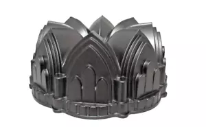Nordic Ware Cathedral 10 Cup Bundt Heavy Cast Aluminum Non Stick Cake Pan USA - Picture 1 of 3