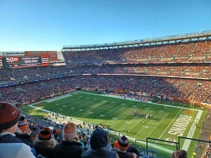 Raiders vs Browns Saturday 12/18/2021 4:30pm @ First Energy Stadium - Picture 1 of 3
