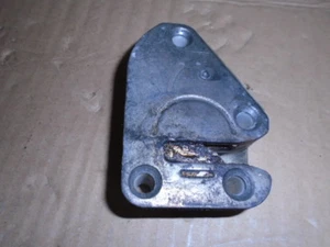 Triumph TR7 TR8 **ZAMEK DRZWI Zewnętrzny zatrzask tylnych drzwi LH ** Część używana XKC327 - Zdjęcie 1 z 4