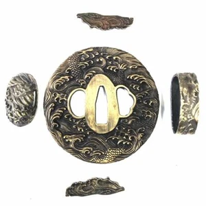 Elegant Set Spray Tsuba Menuki Fuchi Kashira For Japanese Katana Sword Wakizashi - Picture 1 of 6