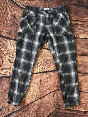 Free People Talla 4 Gris Franela a Cuadros Pierna Enrollada Pantalones Algodón Estilo Carga Foto 1 de 4