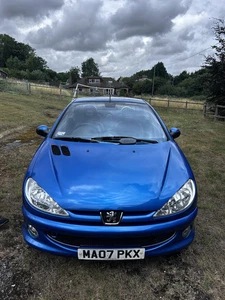 Peugeot 206 cc convertible DIESEL - Picture 1 of 19