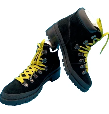 New AEROSOLES Black Suede Sport Cruz Booties Size 7 Med. New Lug Sole Cushioned - Image 1 of 4