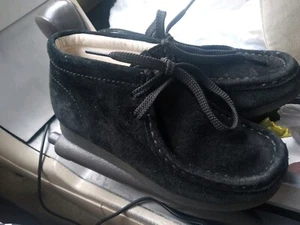 Kids Unisex Original Clark's Wallabies - Picture 1 of 2