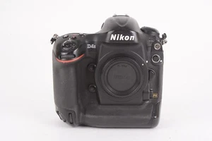 Nikon D D4S 16.2MP FX DSLR Body SC:1.6 Million [AS-IS/READ!] #Z-19487 - Picture 1 of 10