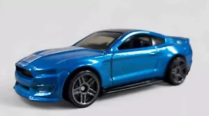2015 FORD MUSTANG SHELBY GT350R Diorama Collectible DieCast Model Car 1:64 LOOSE - Picture 1 of 8