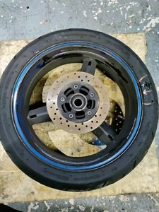2001 2005 SUZUKI GSXR 600 GSXR 750 OEM REAR WHEEL WITH ROTOR DAMAGED - Picture 1 of 12