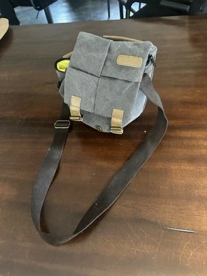 Bolso Bandolera Cámara Lona Excelente Estado Fzone Foto 1 de 4