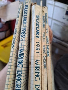 Suzuki Motorcycles Wiring Diagram Books-genuine Factory Issue Books From 1980 - Picture 1 of 7