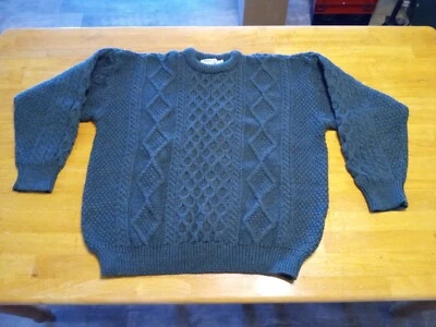 Suéter de lana tejido con cable de pescador InisFree, verde, talla XXL Foto 1 de 4